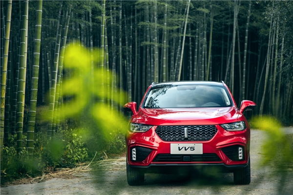 年轻人选车攻略一览！WEY VV5、ix35智慧对决，你站谁